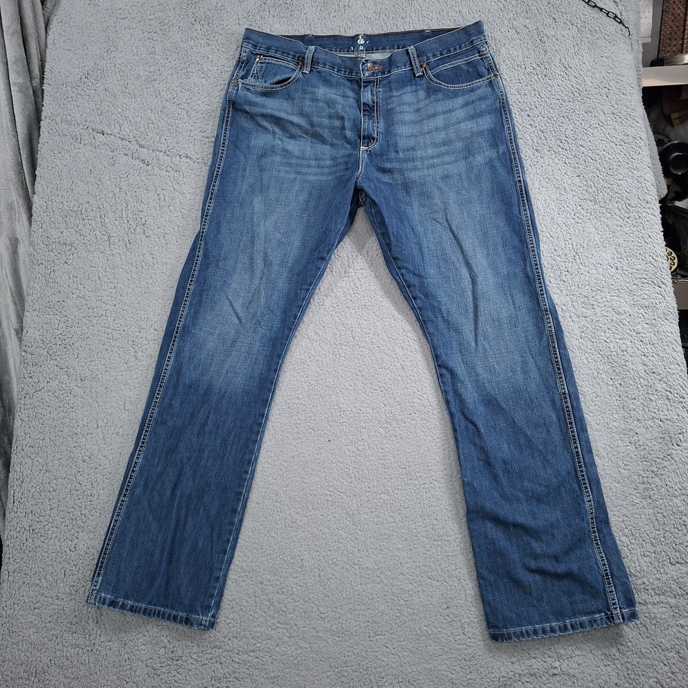 Wrangler Retro Relaxed Bootcut Jeans Mens 40x34 Medium Dark Wash Flex WRT20RT